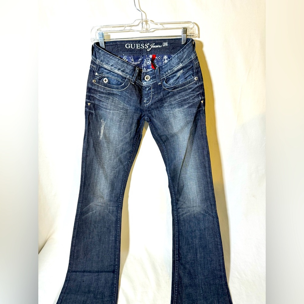 Women’s Guess Jeans - Very Gently used - like new -Bootcut 26x34